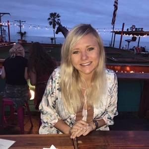 Meet your Posher, Delaney